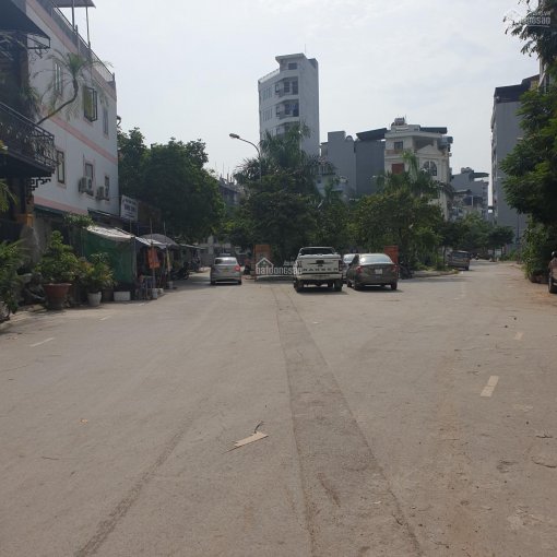 Bán 270m2 đất Nguyễn Xiển ô tô tránh vỉa hè KD đỉnh MT 10m giá đầu tư 42 tỷ. LH 0916504423