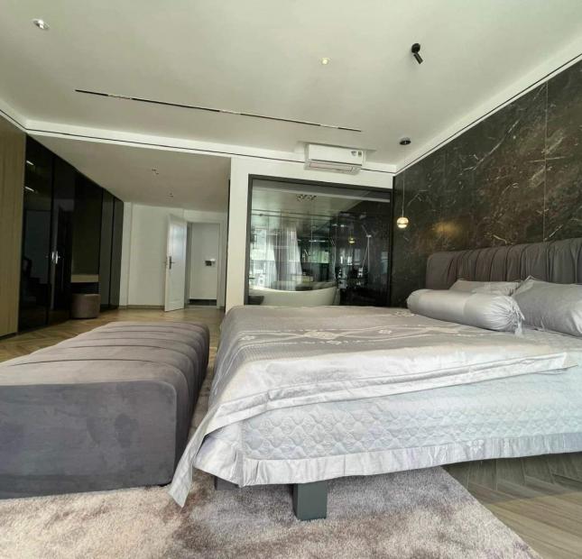 BÁN NHÀ 6TẦNG NGUYỄN VĂN HUYÊN CẦU GIẤY 60M2 GARA Ô TÔ Ở VIP VP XỊN CHỈ 12 TỶ HƠN