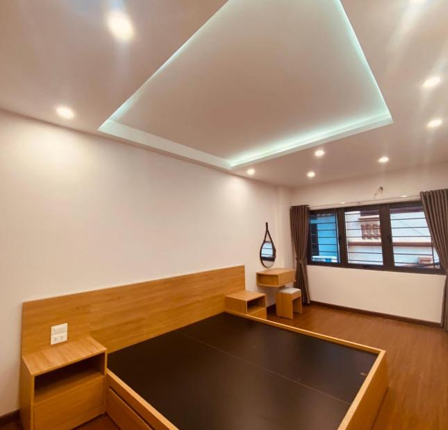 Siêu phẩm nhà Thái Hà, Nhà Đẹp Ở Ngay - CỰC GẦN PHỐ - THÔNG CÁC NGẢ,70m2, 9 tỷ