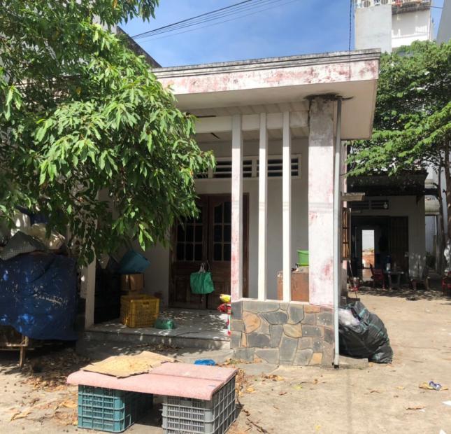 Bán 349m2 đất tặng nhà trệt gần chợ đầu mối Thủ Đức giá 10 tỷ