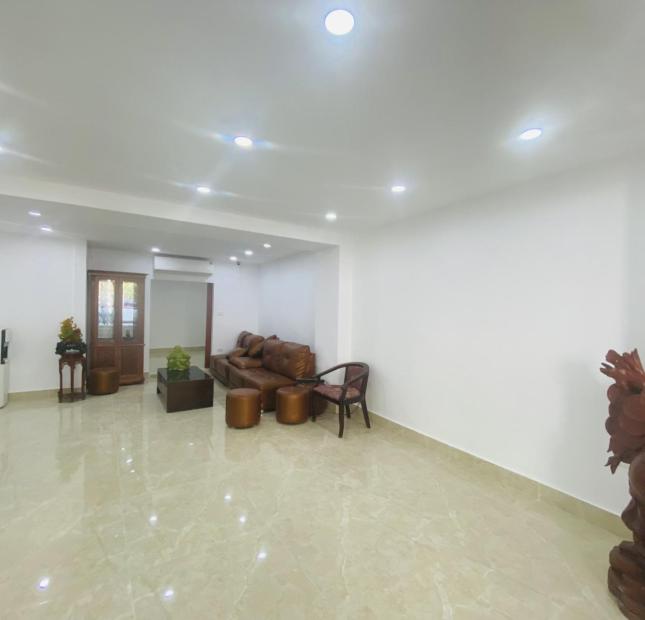 Hàng Hiếm,130m2, Mặt tiền 12m, Mặt Phố Trung Liệt, Kinh Doanh Sầm Uất, Giá Cực Rẻ Chỉ 9tỷ