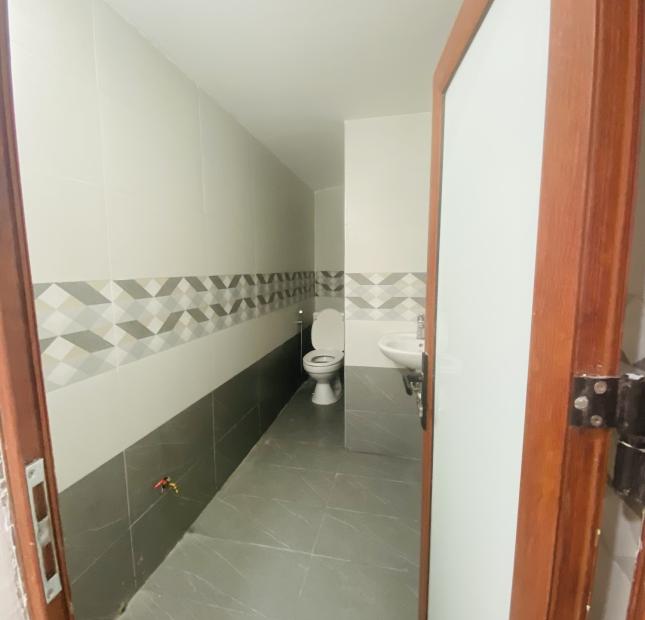 Hàng Hiếm,130m2, Mặt tiền 12m, Mặt Phố Trung Liệt, Kinh Doanh Sầm Uất, Giá Cực Rẻ Chỉ 9tỷ