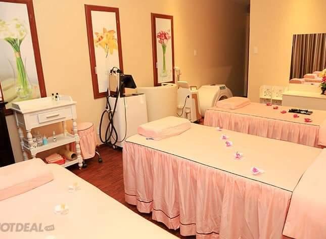 Bán nhà trong chợ Hạnh Thông Tây P10 Quang Trung KD Spa 96m HXT