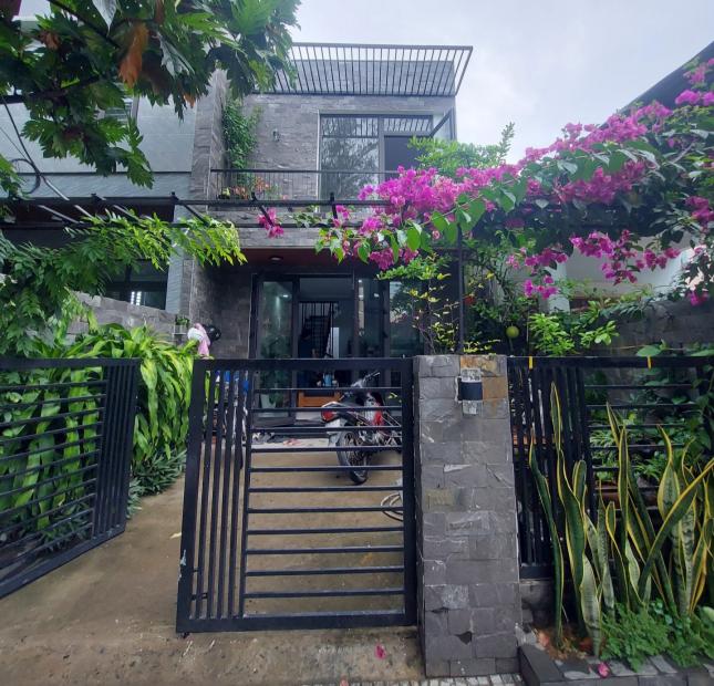 Bán nhà giá 3. 55 tỷ, Nhà 2 tầng, Kiệt ô-tô tránh nhau ở Nguyễn Chánh.