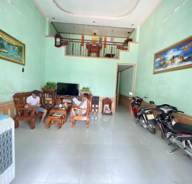  z3588390843096_e29eeaf0b8ef5f5f8b2d74de32805ed2GIA ĐÌNH CHUYỂN VỀ NHA TRANG SINH SỐNG CẦN BÁN GẤP CĂN NHÀ SỔ RIÊNG TẠI KP4 - TĐ