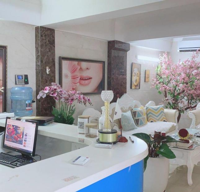 Mình cần sang nhượng cơ sở thẩm mỹ 5 tầng tại  Trần Duy Hưng, Cầu Giấy đã setup đầy đủ