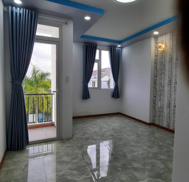 Nhà đẹp 5 tầng, gần chung cư Jamona, Hiệp Bình Phước, 70m2 giá 6.6 tỷ