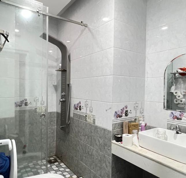 Nhà đẹp 4 tầng, khu an ninh, sát Vạn Phúc City, Quốc Lộ 13, 68m2 nhỉnh 9 tỷ