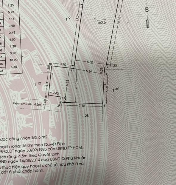 mặt tiền đường Nguyễn Trọng Tuyển, DT 6.5x 24, công nhận 162m2, giá chỉ 203 tr/m2