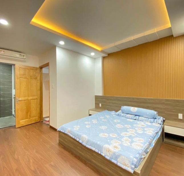 ĐỊNH CƯ GẤP! Bán Nhà 3 Tầng Đẹp Hai Bà Trưng, Q1, 72m2 (5x14.4m), 8.2 Tỷ