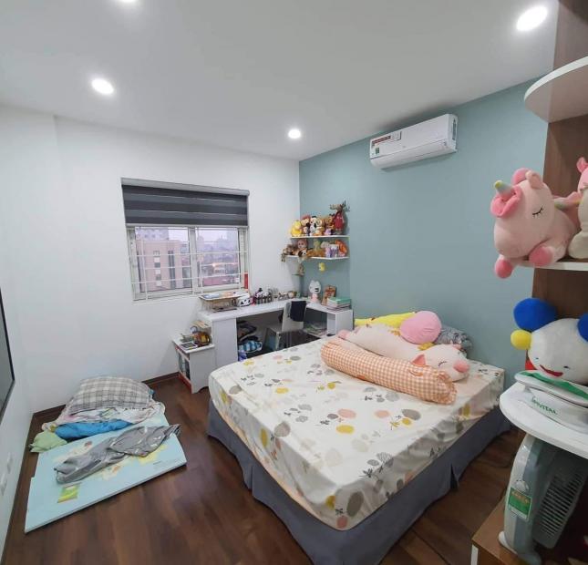 Bán chung cư cao cấp Ngô Thì Nhậm, Hà Đông, 116m2, 3PN, 2WC, tầng trung, full nội thất