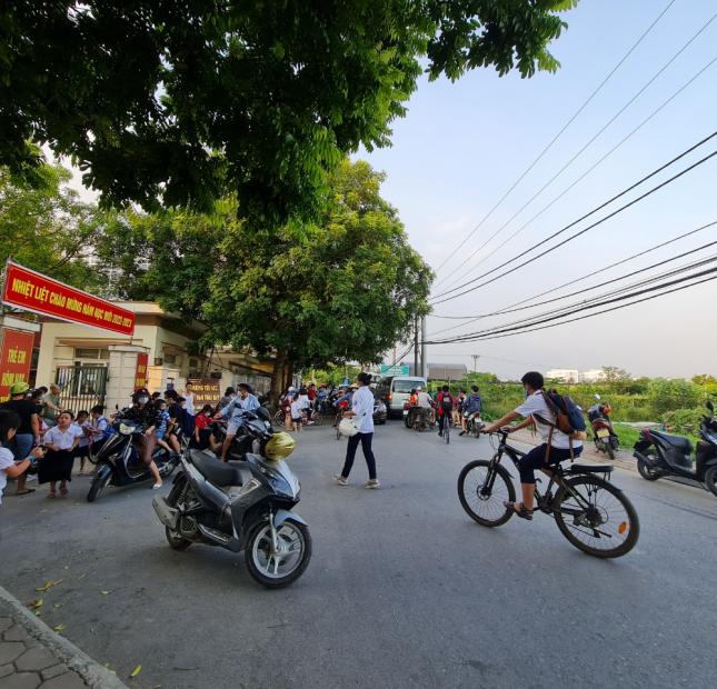 160922 123,4m2 đất mặt phố Cửu Việt kết hợp kinh doanh và phòng trọ, cc mini. Đường 9m. 0926782459.