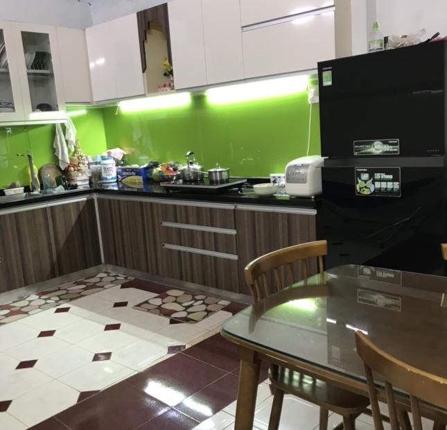 Bán nhà Hẻm 2,5 mét 369// Lý Thái Tổ P9 Q10