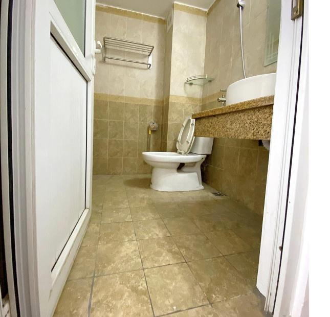 Siêu hiếm!!! Nhà đẹp Cầu Giấy 40m, 5tầng, ngõ rộng, nhỉnh 4ty.