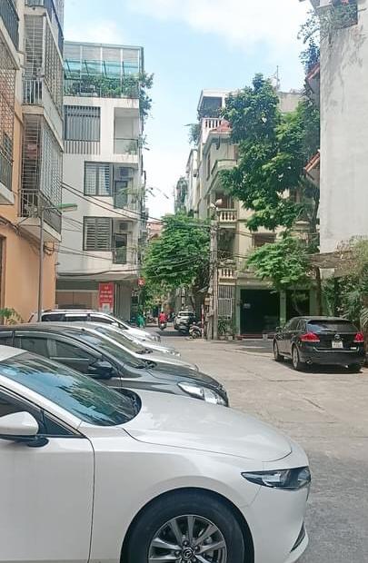 106673: Bán chung cư Hoàng Quốc Việt- Cầu Giấy- 70 m2- 2 ngủ 1 WC- Nhình 2 tỷ