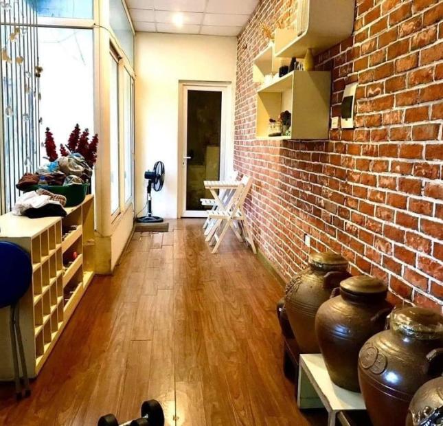 Bán nhà Tam Trinh ,40m2 , Chủ nhà làm ăn phát đạt,  3Tỷ700