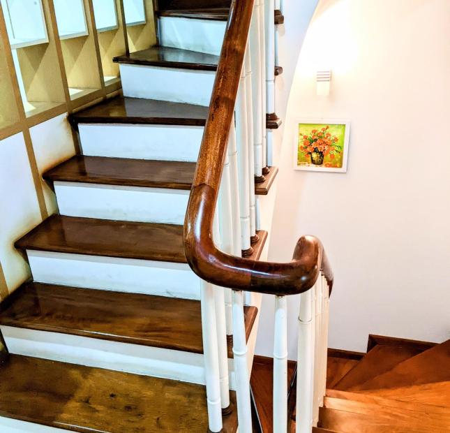 Bán nhà ngõ 3 Thái Hà, Đống Đa. 43m2x4T thoáng 3 mặt ôtô đỗ cách 15m, cách mặt phố 30m giá 5,9 tỷ