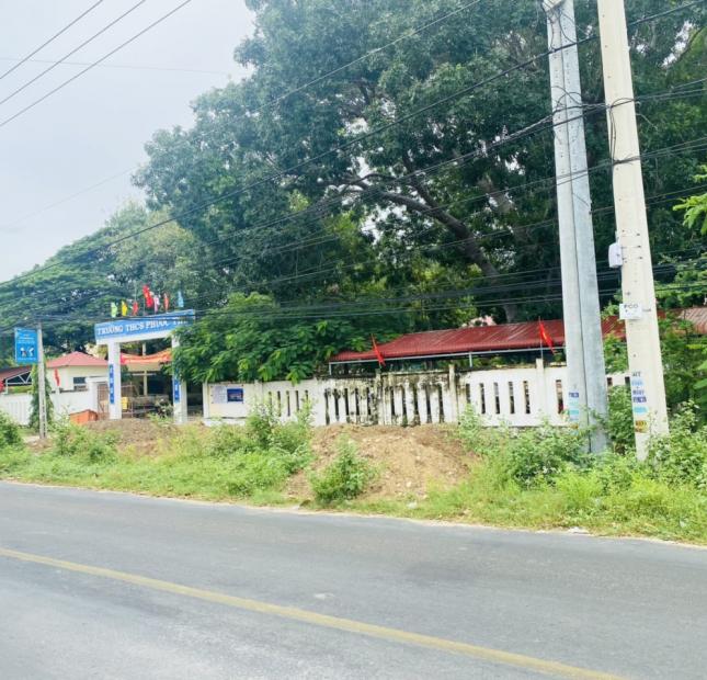 1 Suất ngoại giao lô đất thổ mặt tiền đường nhựa 29m ven biển Tuy Phong