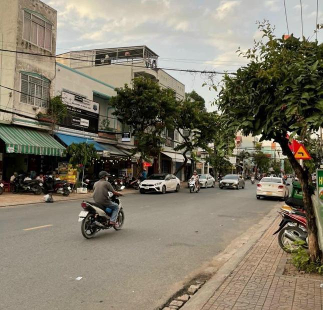 Bán nhà Mặt Tiền đường Phạm Ngũ Lão , Tuyến đường sầm uất thuận lợi kinh doanh mua bán