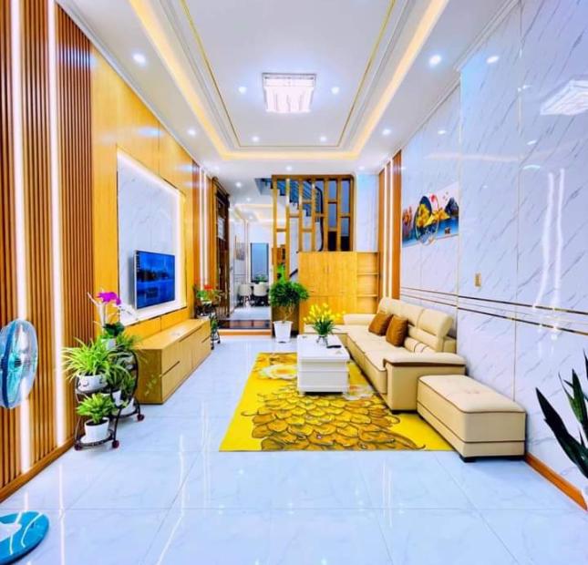 Bán Nhà Mới 4 Tầng Đường Ô tô Quang Trung 68m2 chỉ 7 tỷ