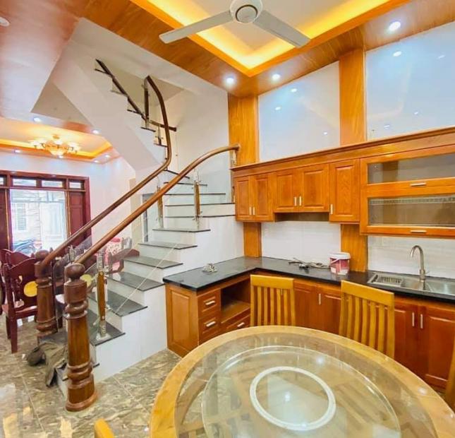 Bán 5 nhà phân lô ngõ 126 Khuất Duy Tiến, 45m2, từ 8.3 tỷ