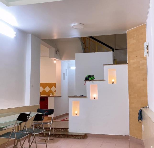 Bán nhà đẹp chính chủ, HXH, Trần Quốc Thảo, Q3, tặng nội thất, 4 tầng, nở hậu, 47m2, 6.85 tỷ