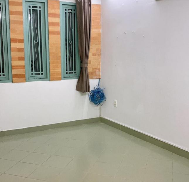 Bán nhà đẹp chính chủ, HXH, Trần Quốc Thảo, Q3, tặng nội thất, 4 tầng, nở hậu, 47m2, 6.85 tỷ