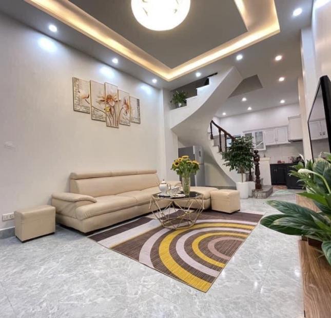 Nhà bán Đình Thôn, oto đỗ , Người Hàn Quốc sinh sống, Tiện ích xung quanh, Tấp nập Kinh doanh sầm uất 