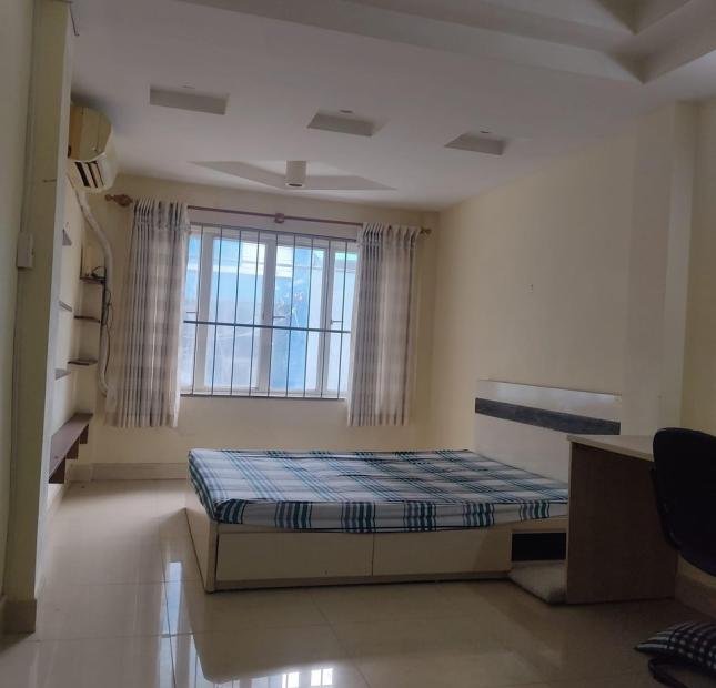 Bán nhà 5 tầng Nguyến Đình Chiểu, Q3, hẻm 3m 1 xẹc thoáng, cho thuê 13tr/th, 30m2, 7 tỷ.