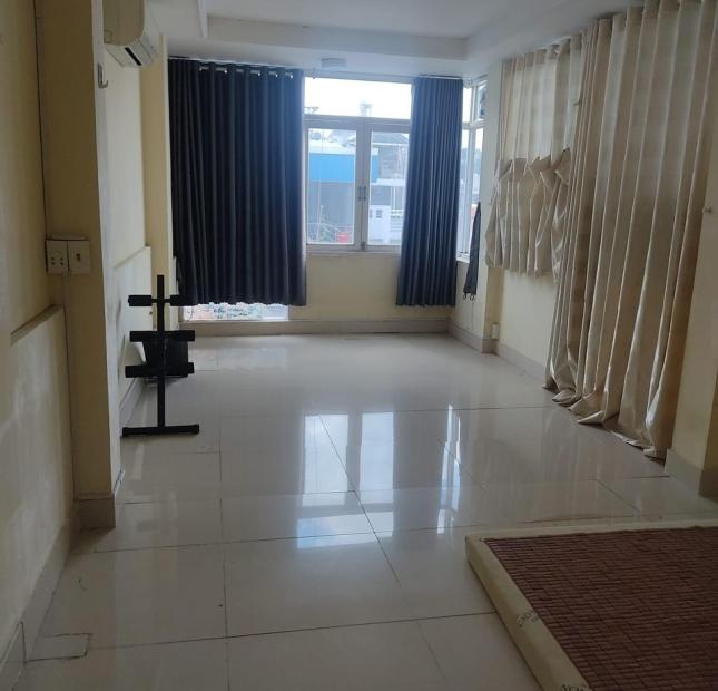 Bán nhà 5 tầng Nguyến Đình Chiểu, Q3, hẻm 3m 1 xẹc thoáng, cho thuê 13tr/th, 30m2, 7 tỷ.