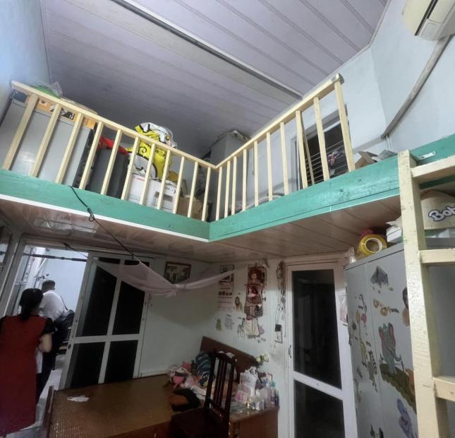 Bán nhà ngõ 87 Tân Xuân DT 45m2, phân lô, ô tô vào nhà, giá 2.7 tỷ.