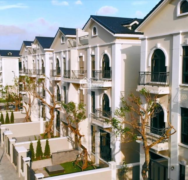 Bán Shophouse Starlake Tây Hồ Tây phố Nguyễn Văn Huyên View trực tiếp Hồ. Giá 330tr/m.