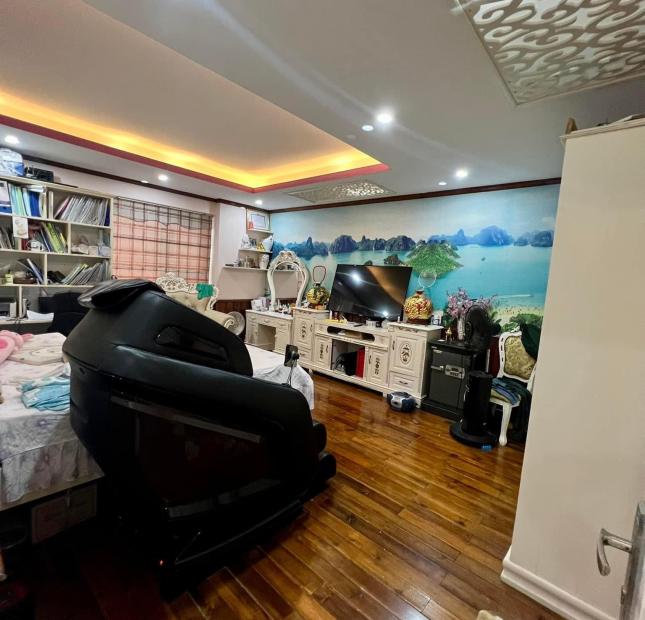 Bán Căn hộ Xuân Mai Tô hiệu Hà đông 130m2, 3 + 1 ngủ  hơn 3 tỷ siêu đẹp.