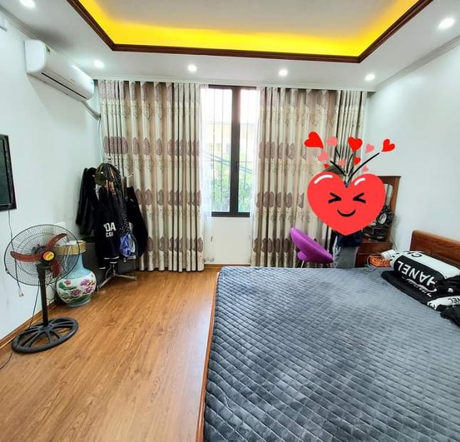 Tôi cần Bán Nhà Khu vực Lê Đức Thọ  tiền cho con đi du học nên cần bán nhanh căn nhà Lê Đức Thọ nhà tôi xây chắc chắn lắm,