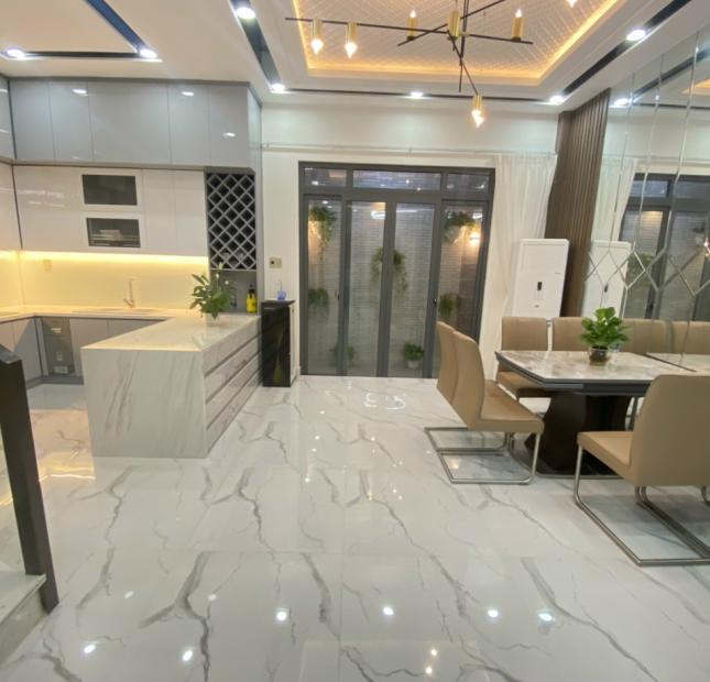Bán nhà MT Huỳnh Tấn Phát 4 tầng, 82m2, chỉ 9.2 tỷ ngang 6.8M.
