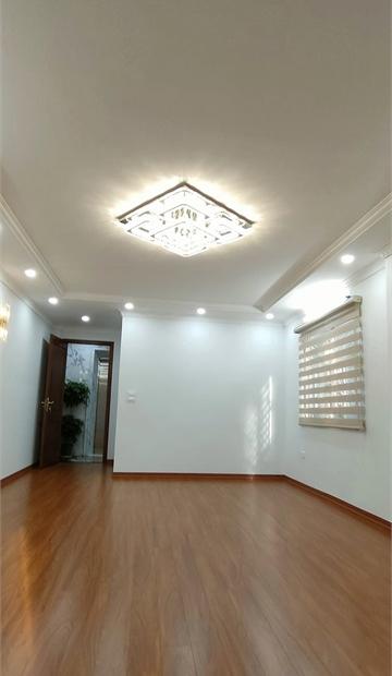 Bán Đất Ngõ 93 Hoàng Văn Thái 50m2 mặt tiền 5.4m ô tô tránh, phân lô BCA, Giá 8.5 Tỷ