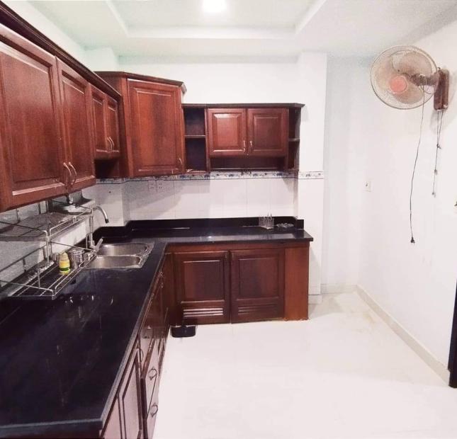 Bán nhà Huỳnh Tấn Phát quận 7, 3 tầng, 45m2 chỉ 3.95 tỷ 