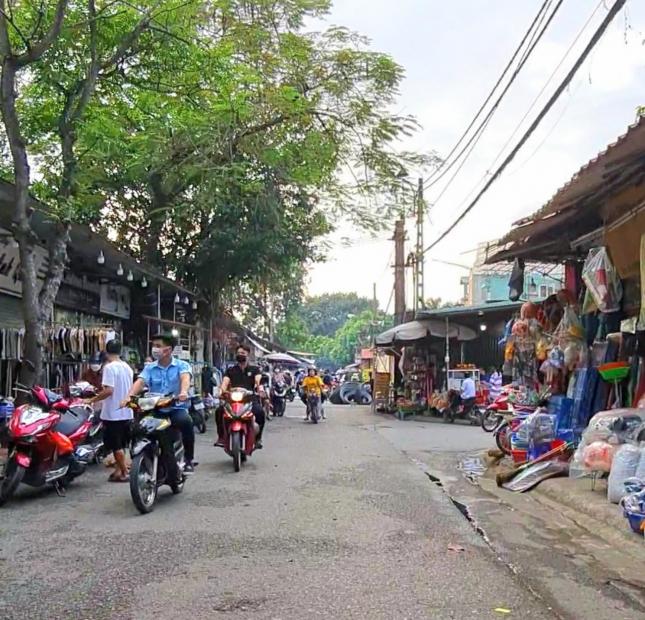 Có Bác nào mua đất Trâu Quỳ, Gia Lâm đường ô tô tránh tài chính nhỉnh 3 tỷ không nhỉ, em còn 55m2.