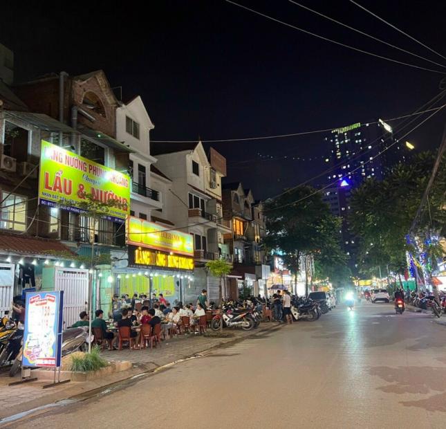 Nhà mặt phố ẩm thực, đối diện chợ Phùng Khoang, kinh doanh siêu đỉnh, khu vực hiếm nhà bán