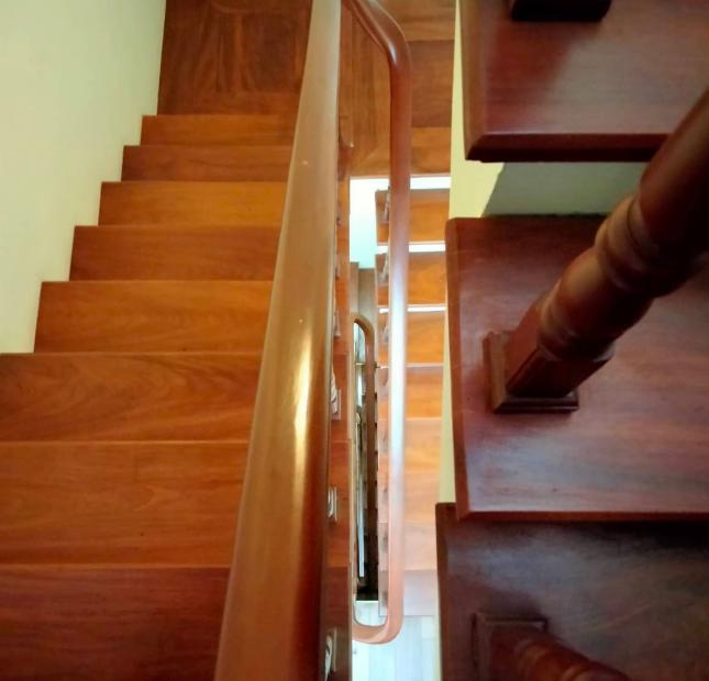 Bán nhà Xã Đàn, 50m2 x 5T, nhỉnh 5 tỷ Ô TÔ