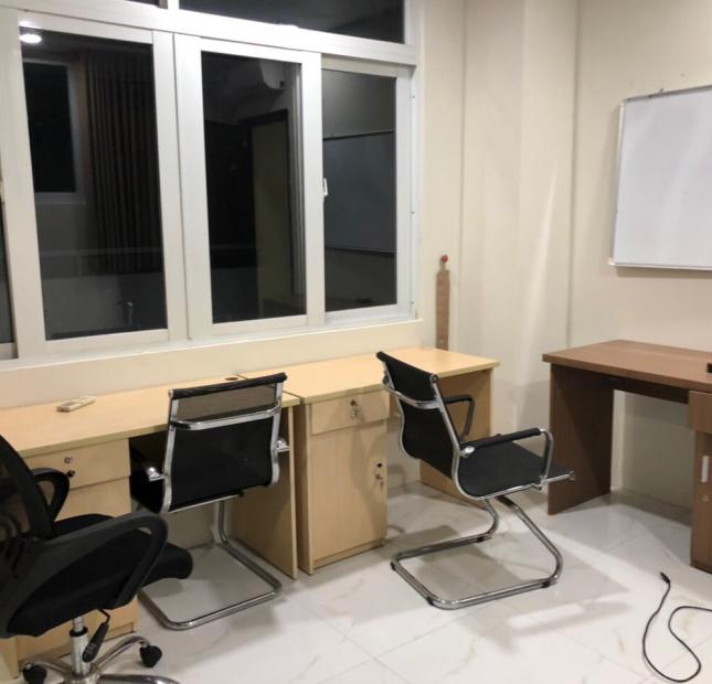 Cho thuê từng tầng hoặc phòng làm văn phòng khởi nghiệp, nhà 2 mặt tiền số 112 đường D1 cũ