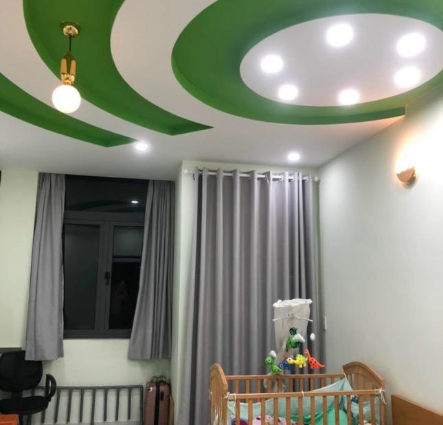 ĐƯỜNG 5M XE HƠI TRÁNH GÒ VẤP - DT 53M2 1T1L2L SÂN THƯỢNG 5PN ĐÚC BTCT - KHÔNG LỘ GIỚI - CHÍNH CHỦ