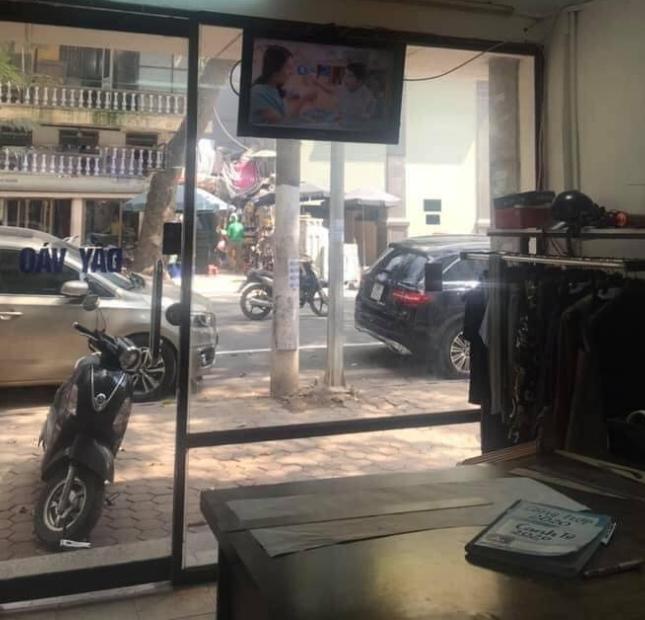 HIẾM Bán nhà Mặt phố Lò Đúc 130m Vỉa hè Kinh doanh Giá giật mình