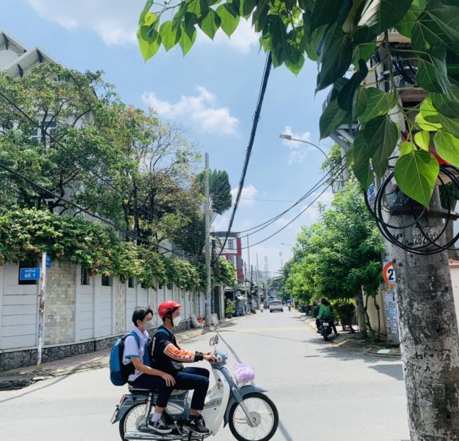 Bán lô đất  HXH đường số 7, P.Linh Trung Thủ Đức, dt 126m2 giá 8,5 tỷ 
