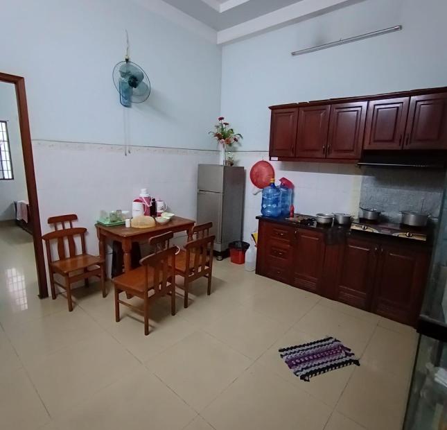 Bán nhà MT Tân Hương - Tân Quý, DT: 262m2 (9.5/12x27m), 3 Tầng, 45 tỷ (TL)