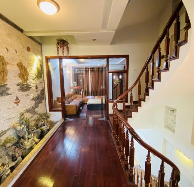 Nhà Tô Vĩnh Diện 65m Phân lô Ô tô vào nhà 2 thoáng Tặng nội thất Ở ngay Văn phòng
