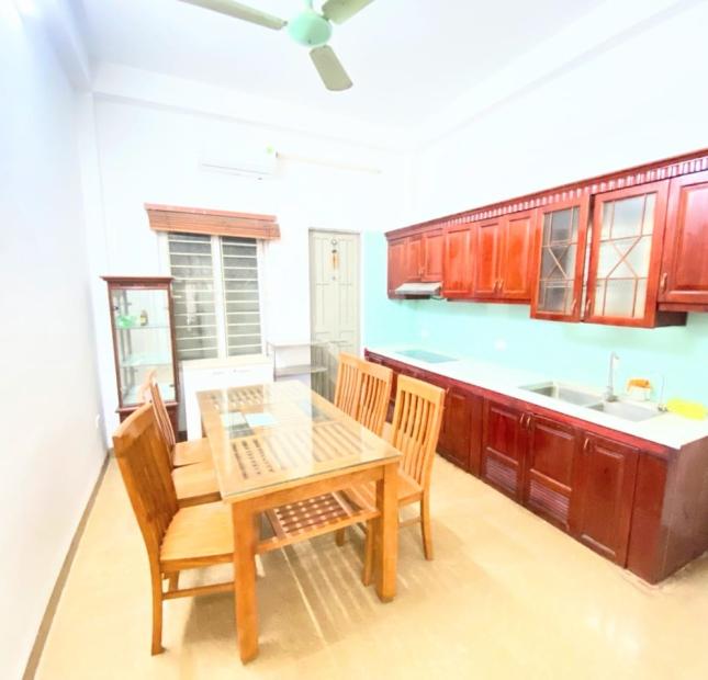 Bán nhà Nguyễn Văn Trỗi, 55m2, mặt tiền rộng 4m, full tiện nghi