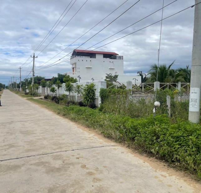 bán lô đất gần khu công ngiệp nvp Ninh Thọ Ninh Hoà lh 0962130297 H Hưng