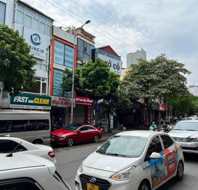 Bán nhà mặt Phố Hào Nam kinh doanh sầm uất 45m, 5 tầng giá 16,6 tỷ.