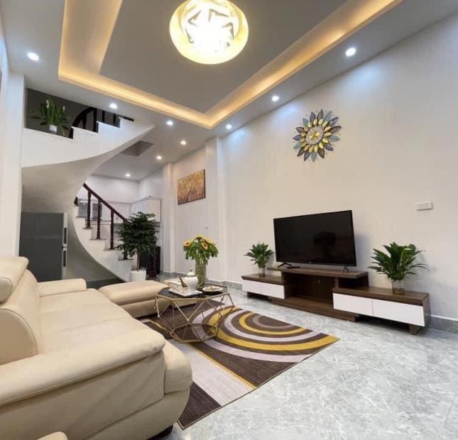 Nhà bán gấp Mỹ Đình, vừa ở vừa cho thuê hái ra tiền, gần  ôto , lô góc hai mặt  thông thoáng, , tiện ích rất gần, ba bước chân ra Phố lớn🥰 